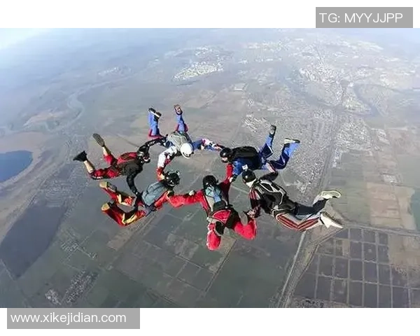 武汉极限运动队的中路突破与城市活力的完美结合探讨